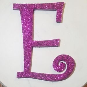 WoodCustom-made hot pink glitter letter E wall art